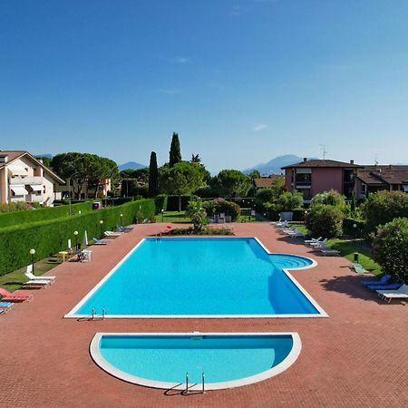 Appartamento Al Cascinale Desenzano del Garda Luaran gambar