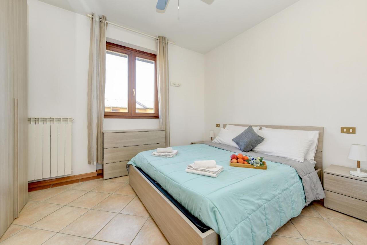 Appartamento Al Cascinale Desenzano del Garda Luaran gambar