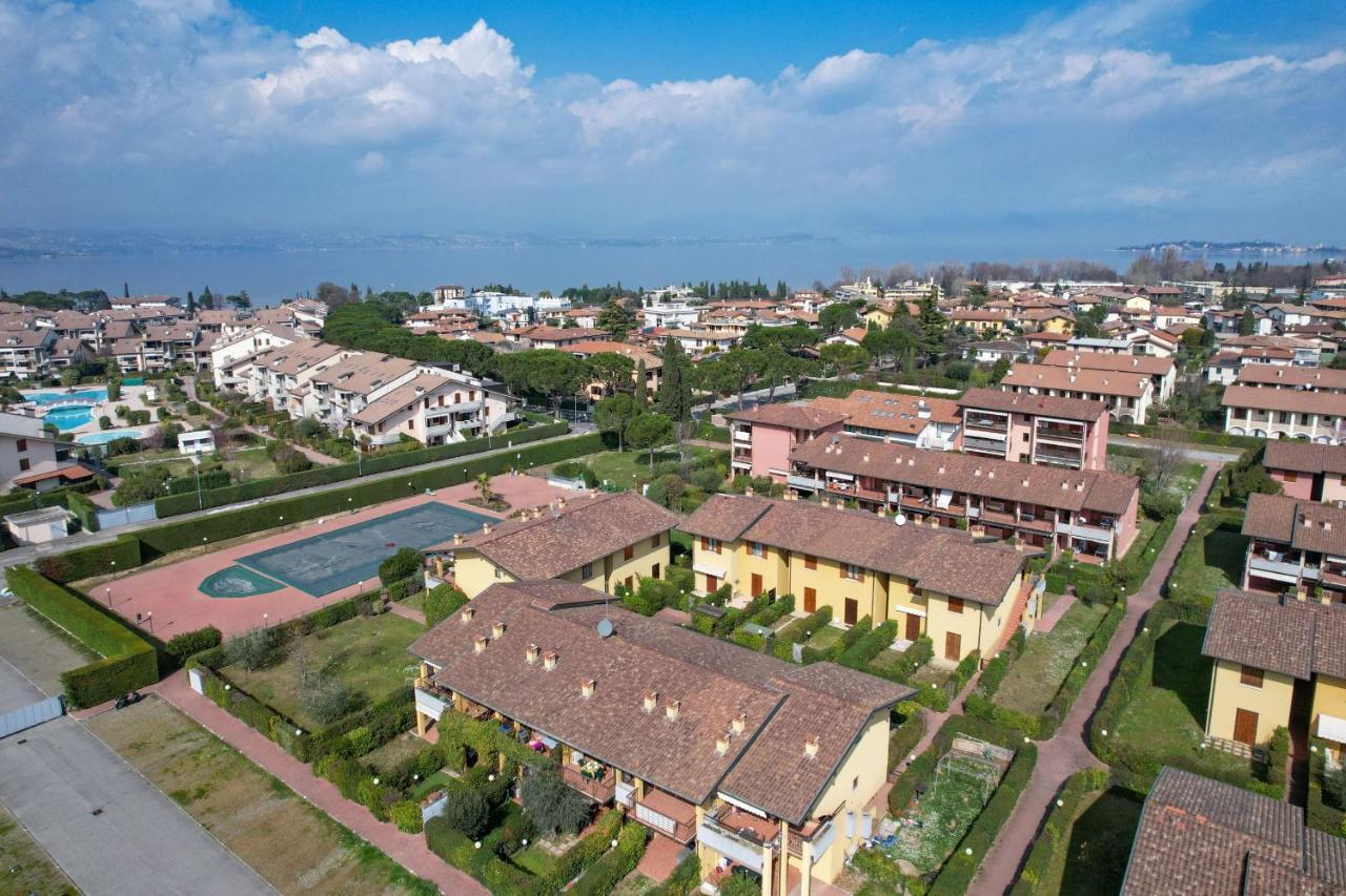 Appartamento Al Cascinale Desenzano del Garda Luaran gambar