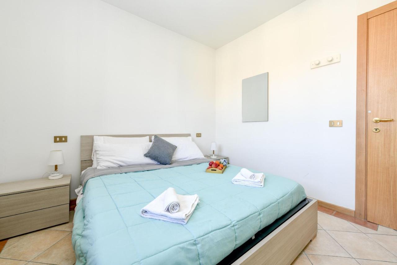 Appartamento Al Cascinale Desenzano del Garda Luaran gambar