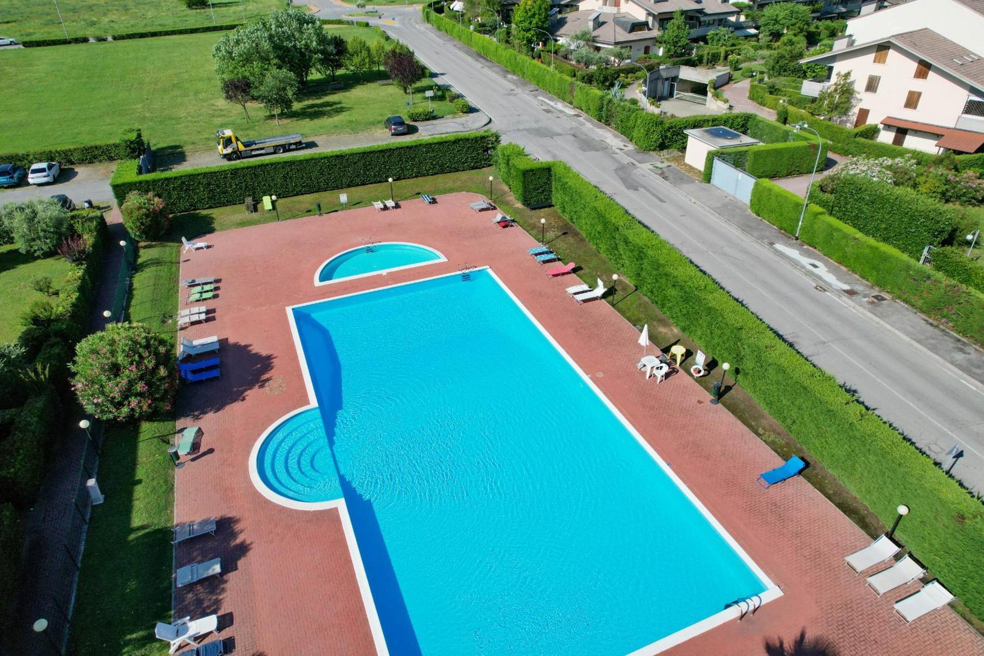 Appartamento Al Cascinale Desenzano del Garda Luaran gambar